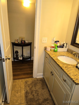 8233 RYAN RIDGE Loop