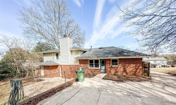 142 Ledyard Drive