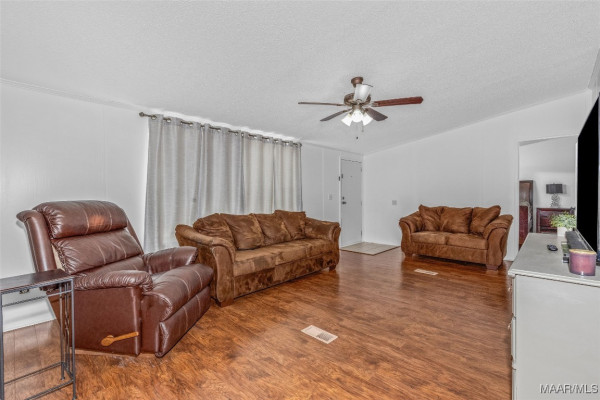 195 Spring Drive