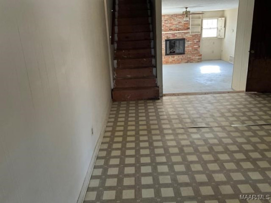 1110 Deramus Court