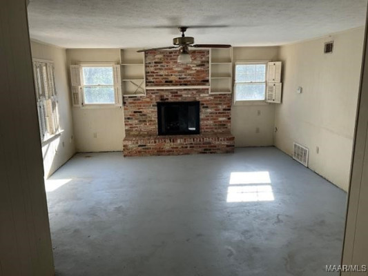 1110 Deramus Court