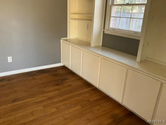 1110 Deramus Court