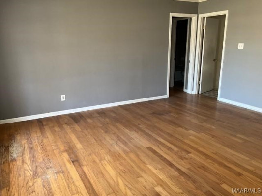 1110 Deramus Court