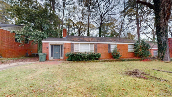 3518 N WAREINGWOOD Drive