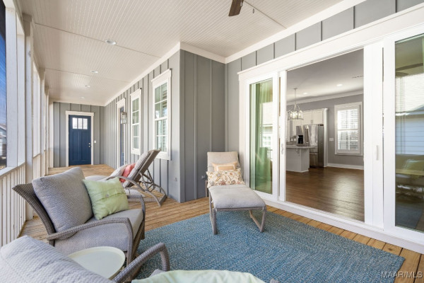 123 Forest Glen Drive