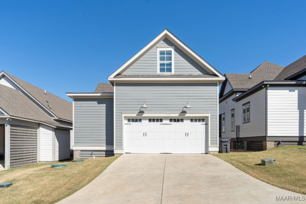 123 Forest Glen Drive