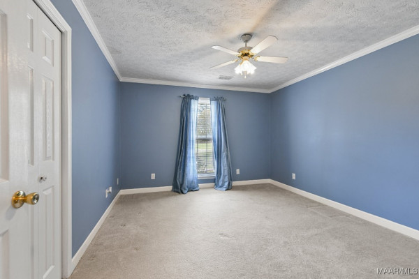 1522 W Old Hayneville Road