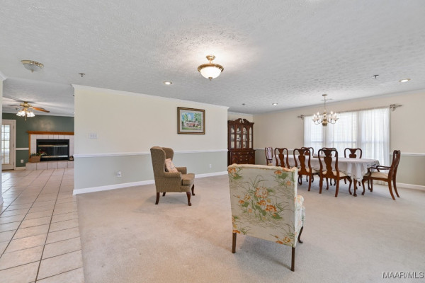 1522 W Old Hayneville Road