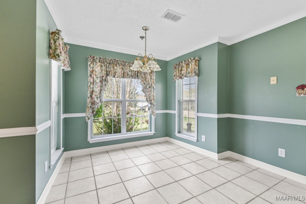1522 W Old Hayneville Road