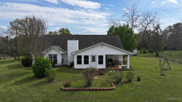 1522 W Old Hayneville Road