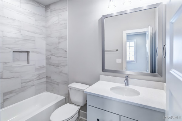 4549 Broadwick Street