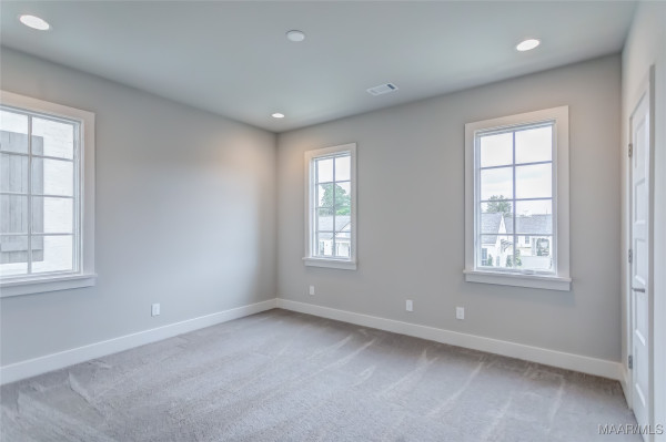 4549 Broadwick Street