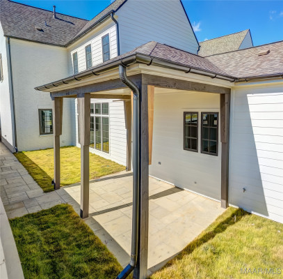 4549 Broadwick Street