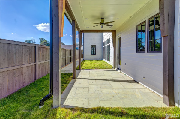 4549 Broadwick Street