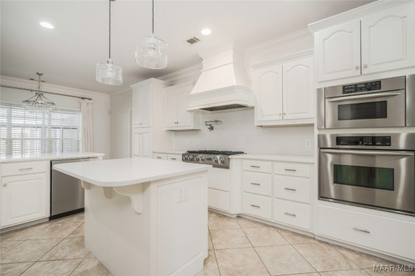 1580 W Overbrook Road