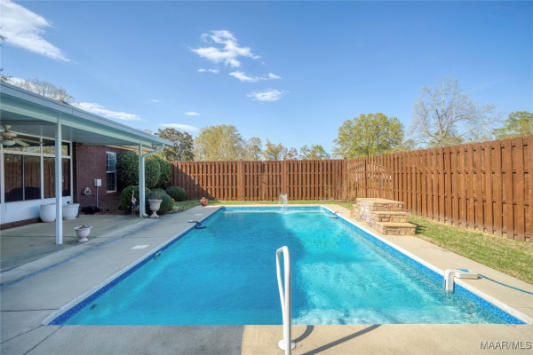 1580 W Overbrook Road
