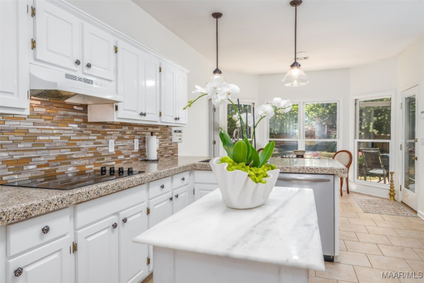1001 Merrywood Drive