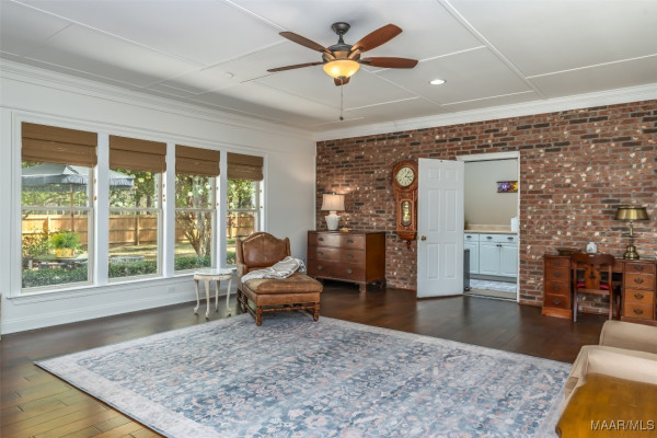 1001 Merrywood Drive