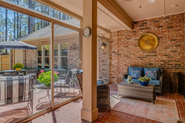 1001 Merrywood Drive