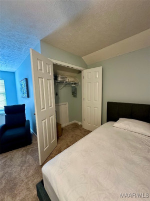 9500 Greythorne Court