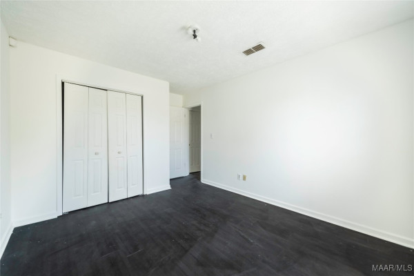 6731 Mitzi Court