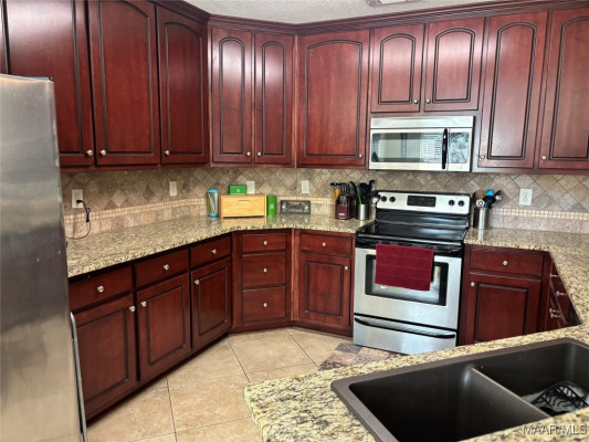 39 Onyx Court