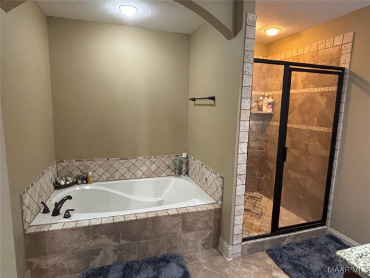 39 Onyx Court