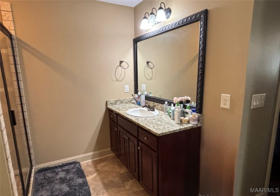 39 Onyx Court