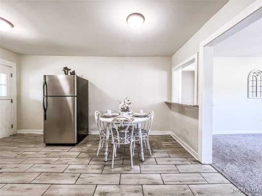 546 W 4th Street