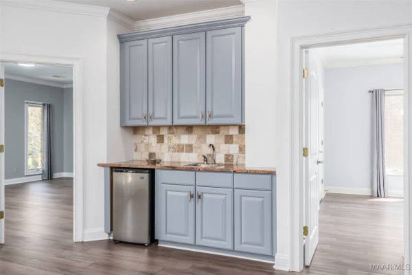 9533 FENDALL HALL Circle