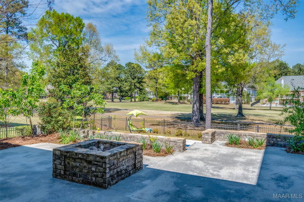 9533 FENDALL HALL Circle