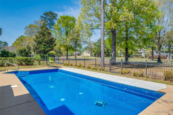 9533 FENDALL HALL Circle