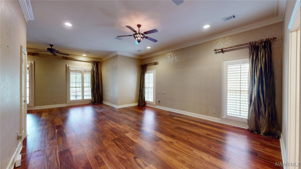 9836 Wyncrest Circle