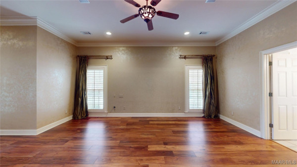 9836 Wyncrest Circle