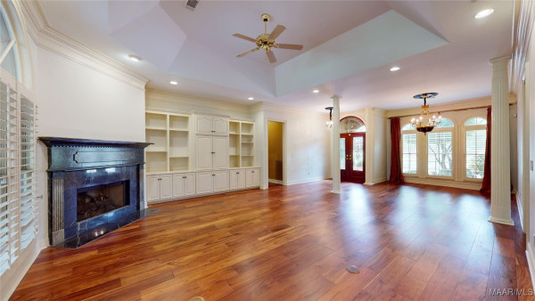9836 Wyncrest Circle