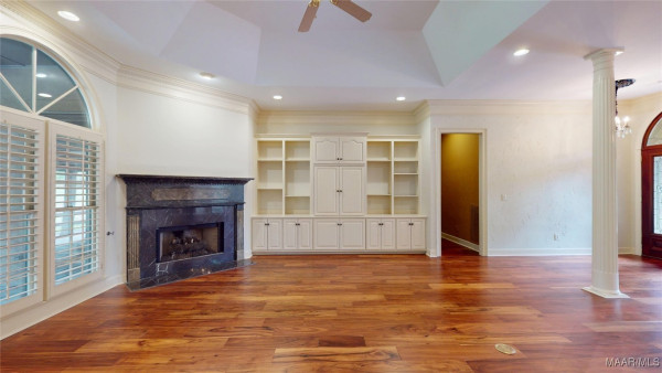 9836 Wyncrest Circle