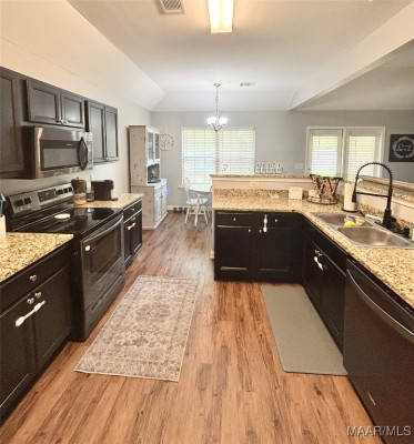 303 Silver Pointe Drive