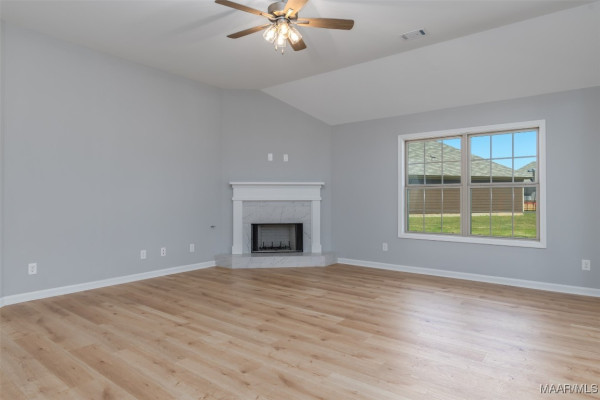209 Lismore Place