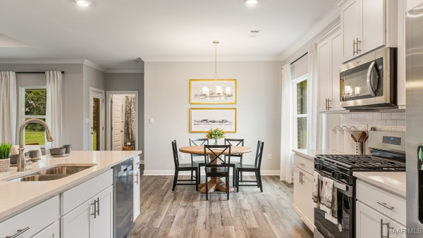 6511 Firefly Lane