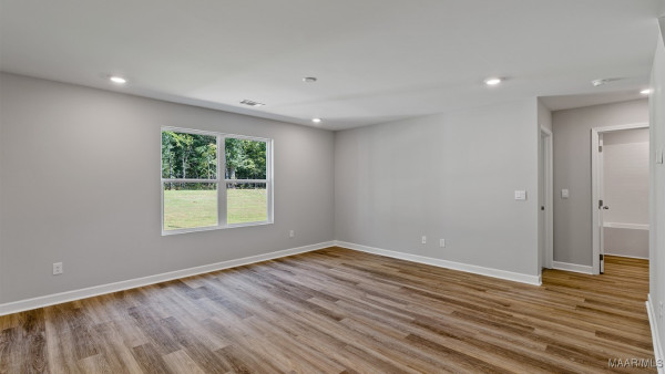 5954 Cunningham Trail
