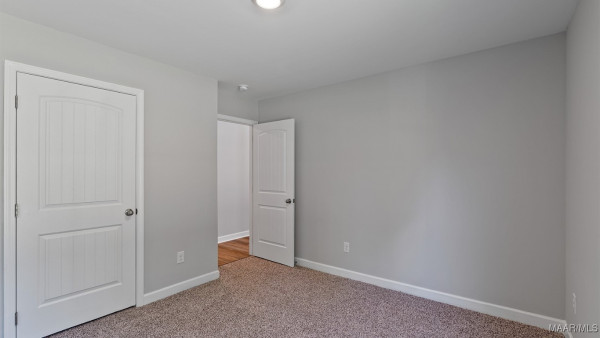 5954 Cunningham Trail