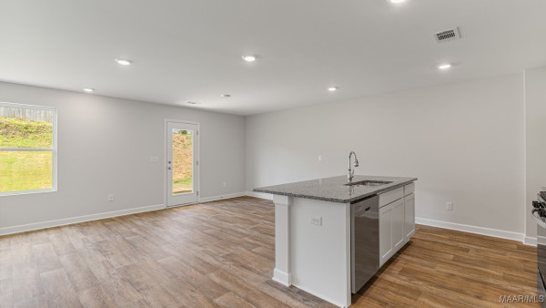 5958 Cunningham Trail
