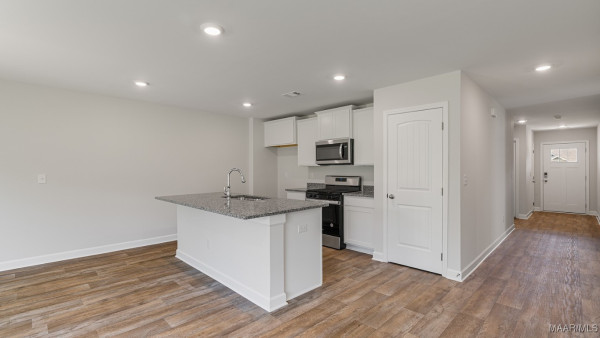 5958 Cunningham Trail