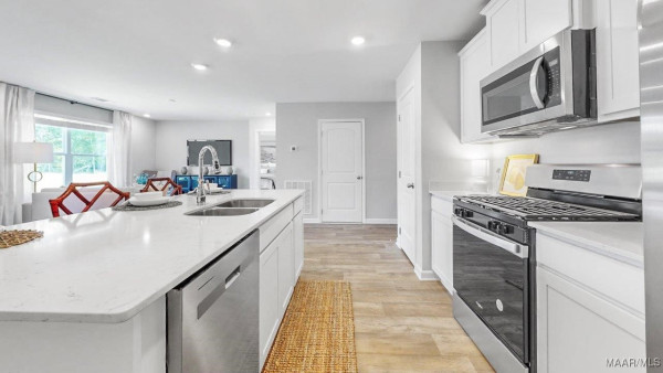 5958 Cunningham Trail