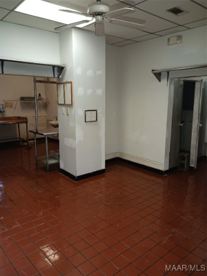 1813 W 3rd Street