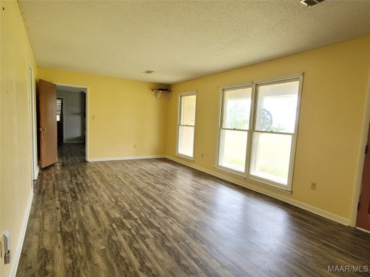2225 Dexter Road