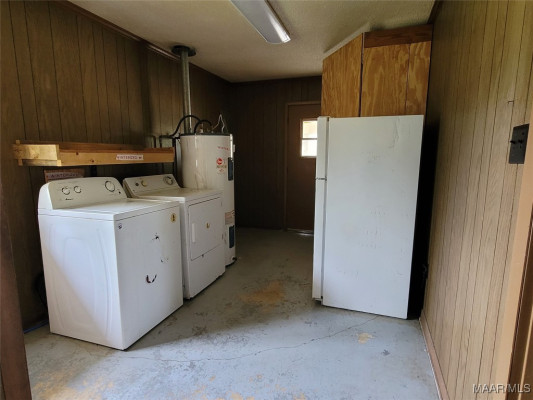 2225 Dexter Road