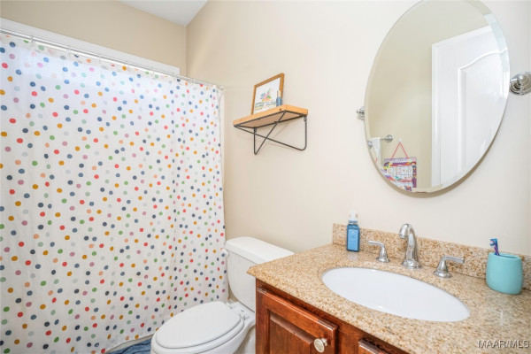 6 FAIRWAY Drive