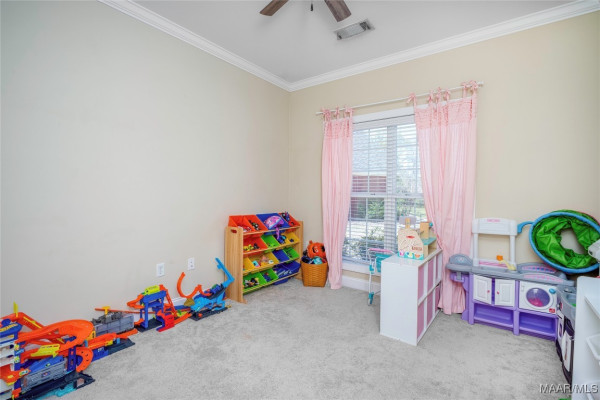 6 FAIRWAY Drive