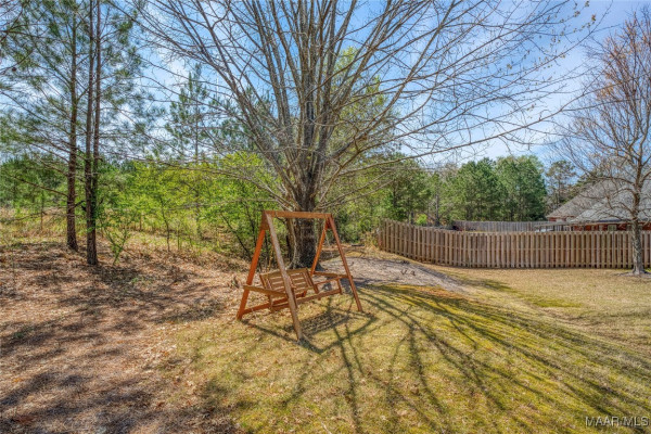 6 FAIRWAY Drive